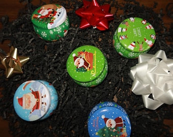 Christmas Mini Candle Tin 6oz, Holiday Scented Gift Candle, Santa & Christmas Tree Tin Candle, Stocking Stuffer Candle
