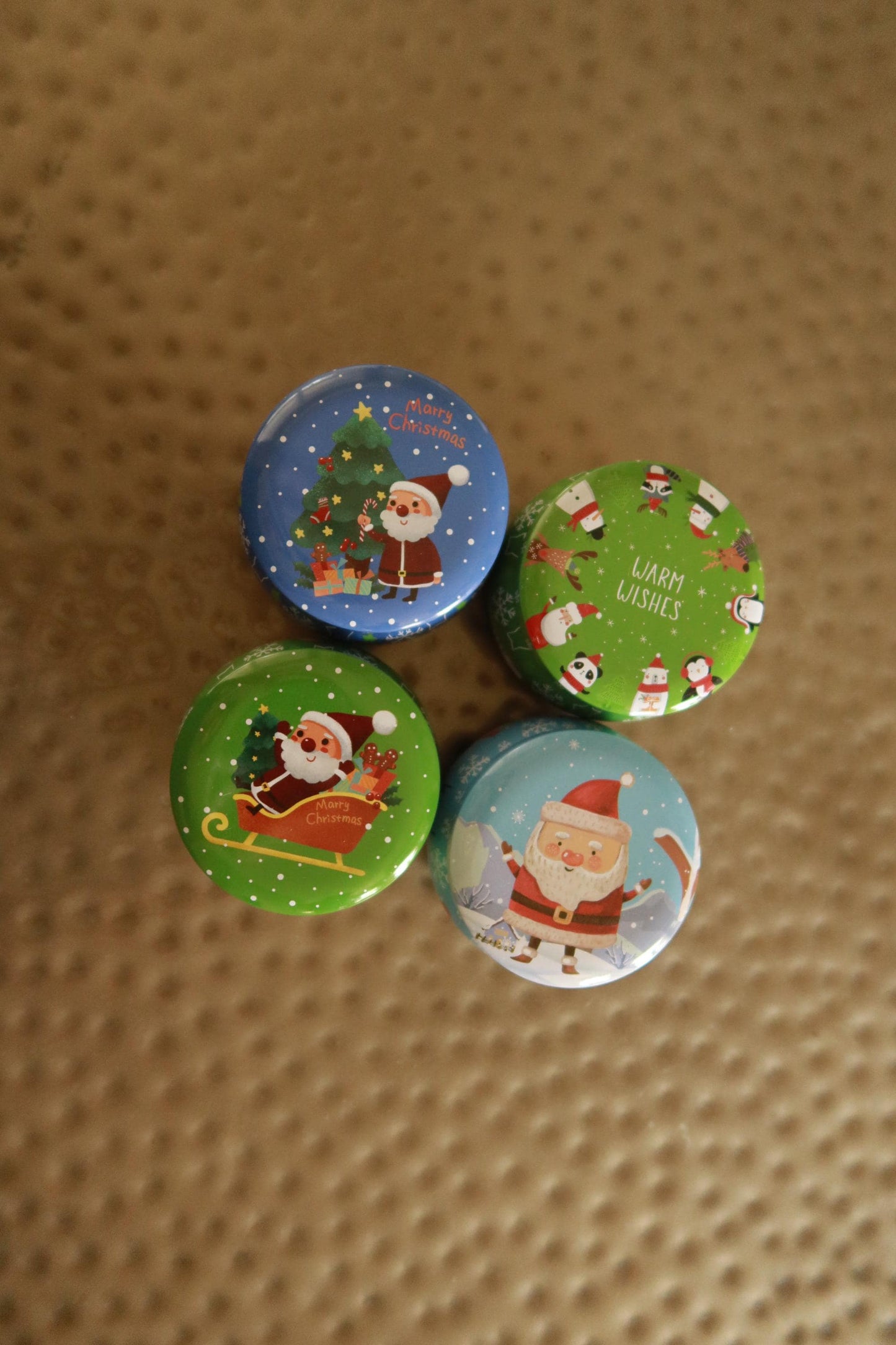 Christmas Mini Candle Tin 6oz, Holiday Scented Gift Candle, Santa & Christmas Tree Tin Candle, Stocking Stuffer Candle