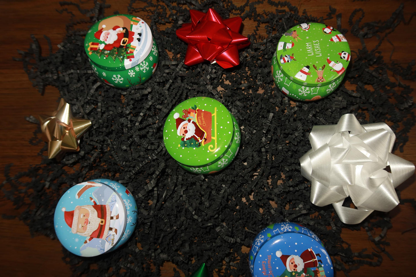 Christmas Mini Candle Tin 6oz, Holiday Scented Gift Candle, Santa & Christmas Tree Tin Candle, Stocking Stuffer Candle